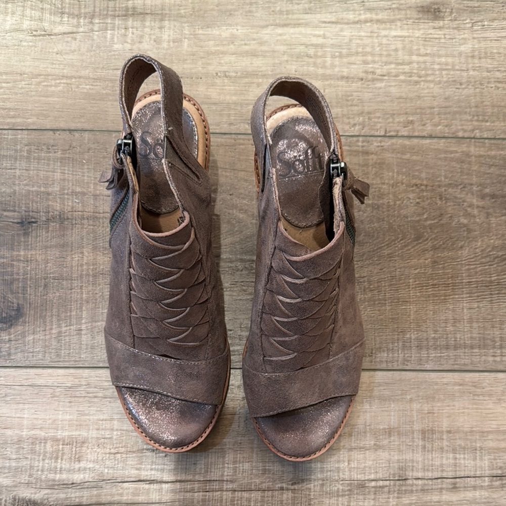 Sofft metallic bronze Ankle Booties with Woven Accents